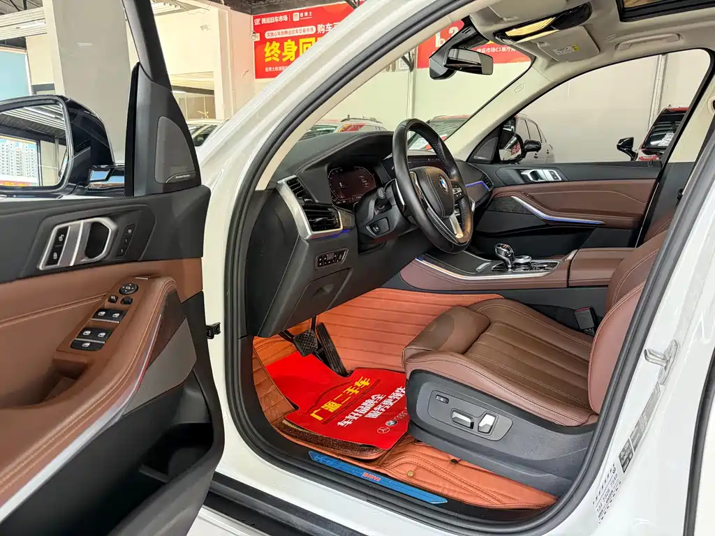 BMW X5 (Import) — миниатюра 7