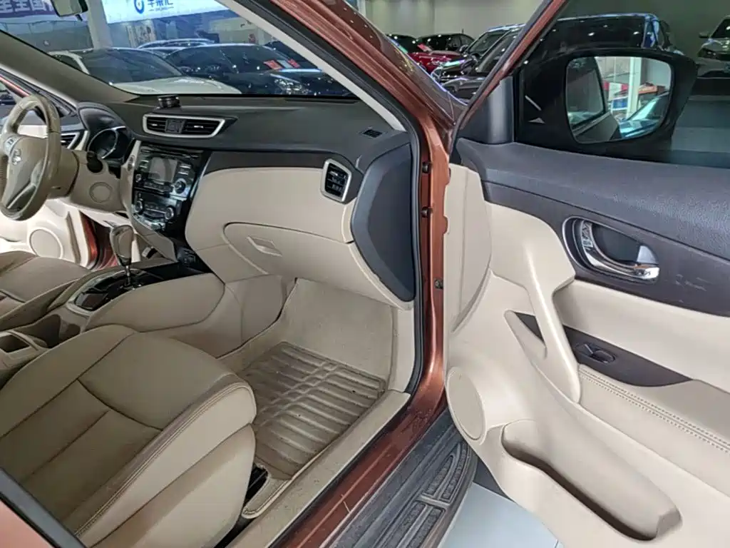 Nissan X-Trail — миниатюра 11