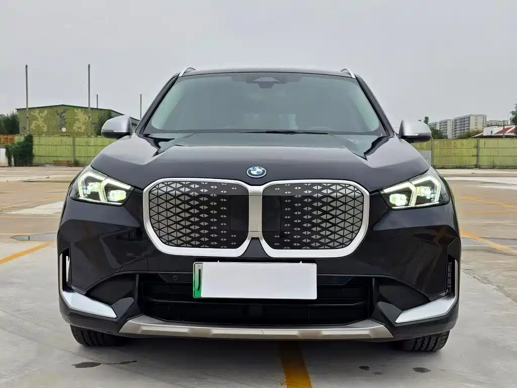 BMW iX1 — миниатюра 2