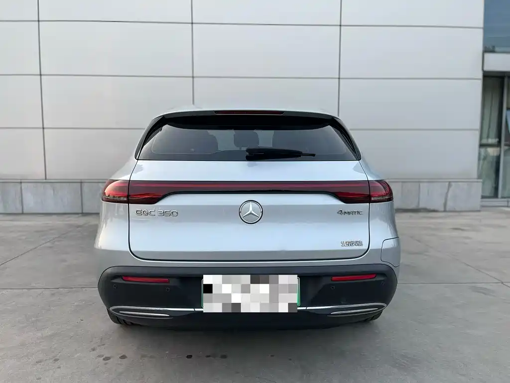 Mercedes-Benz EQC — миниатюра 5