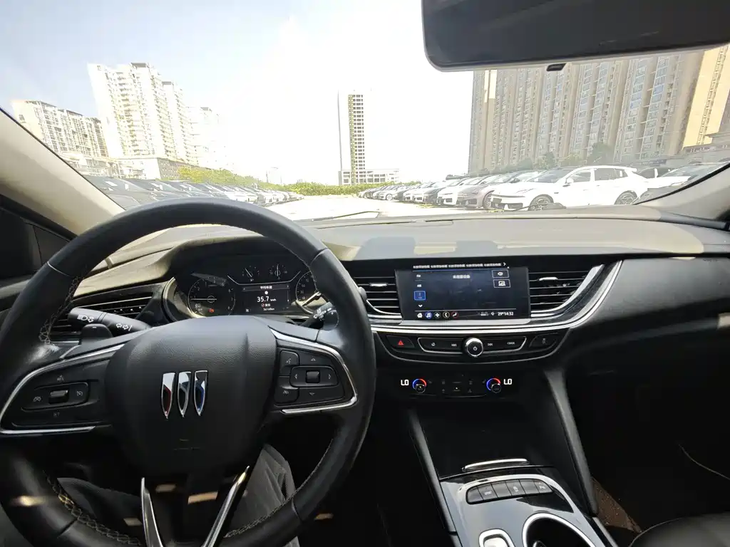 Buick Regal — миниатюра 5