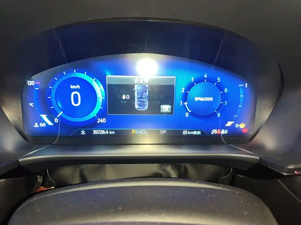 Ford Escape — миниатюра 12