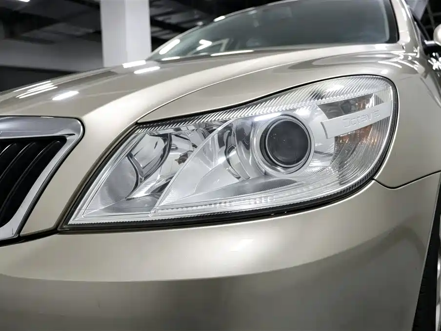 Skoda Octavia — миниатюра 16