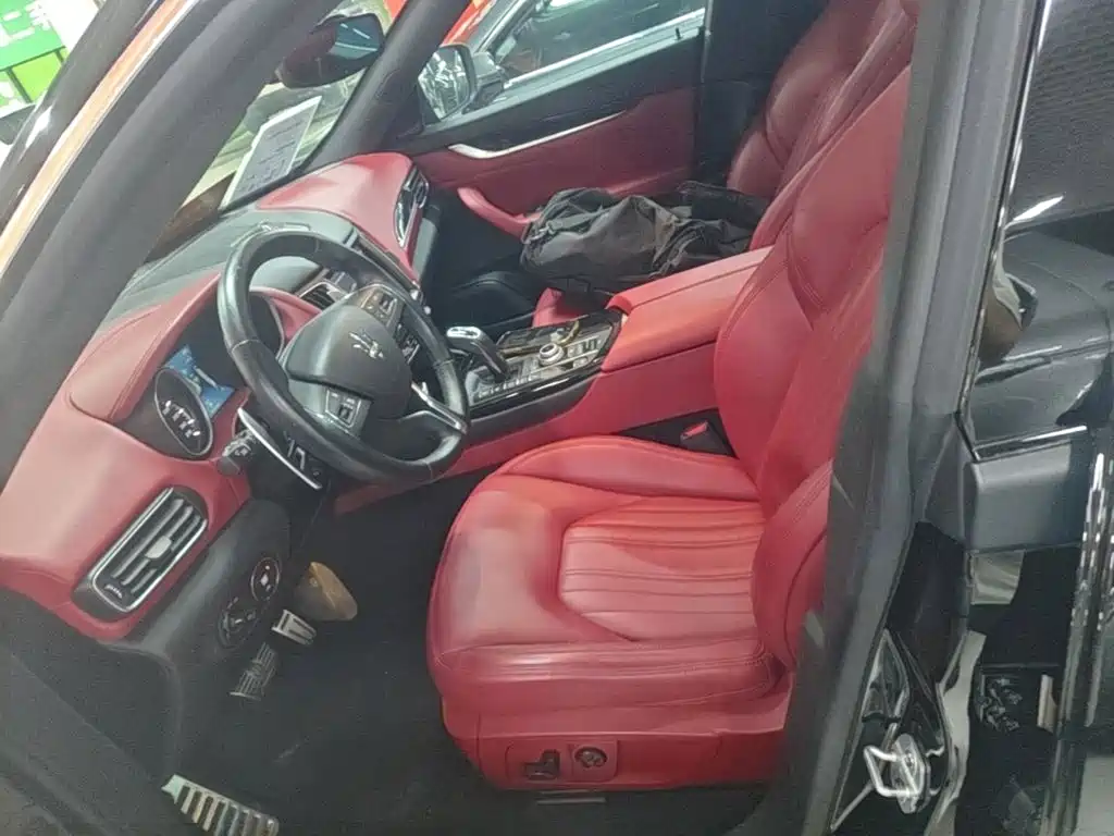 Maserati Levante — миниатюра 15