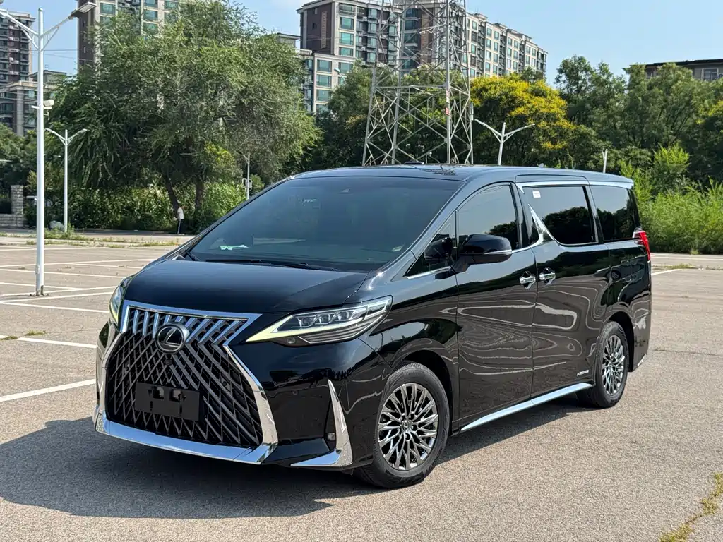 2020 Lexus LM - zdjęcie 1 z 27