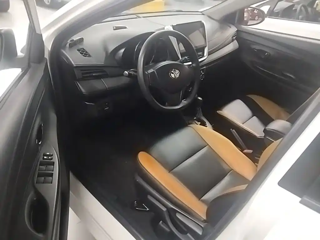 Toyota Vios FS — миниатюра 16