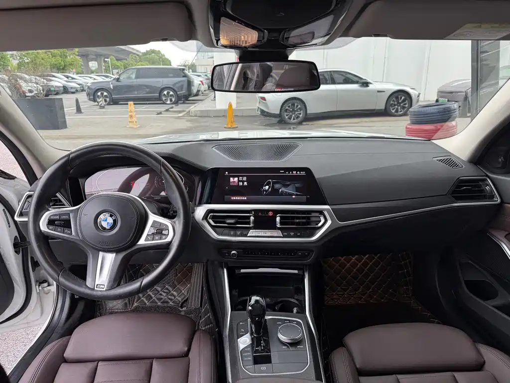 BMW 3 Series — миниатюра 8