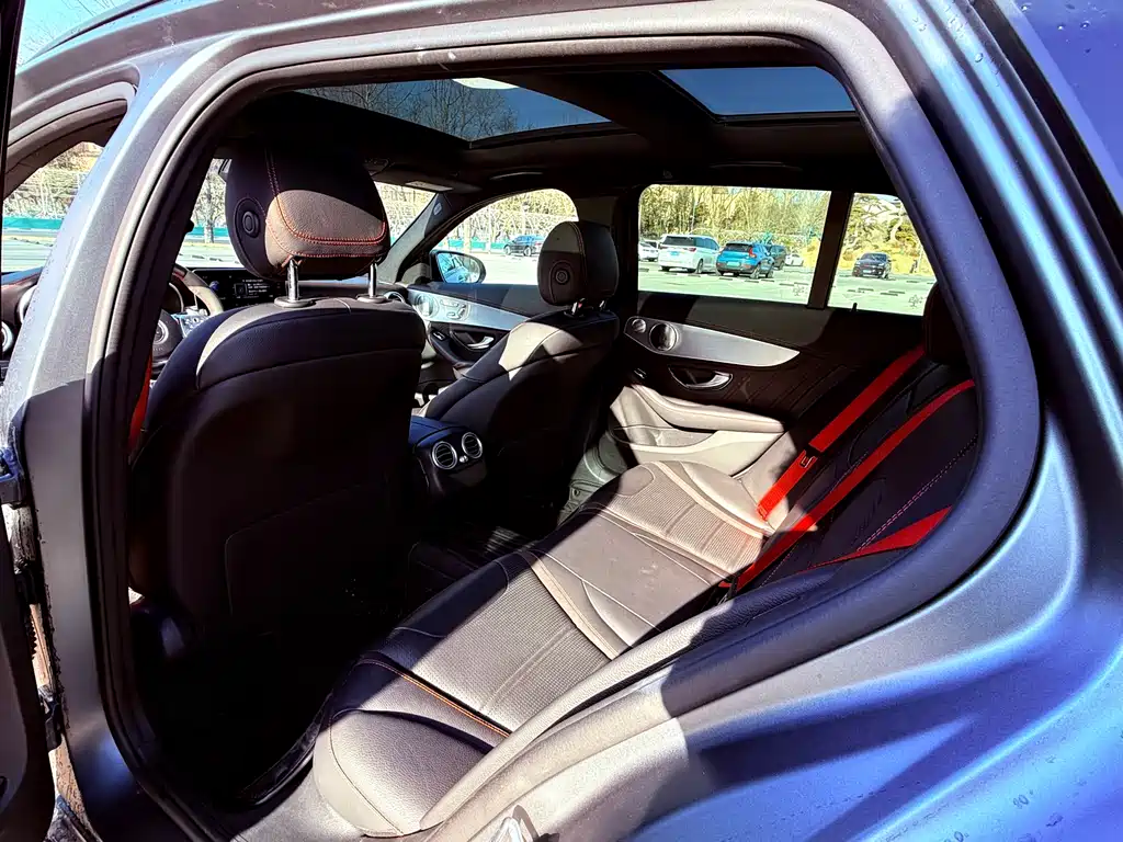 MERCEDES-BENZ C CLASS AMG