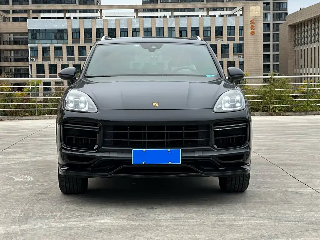 Porsche Cayenne — миниатюра 2