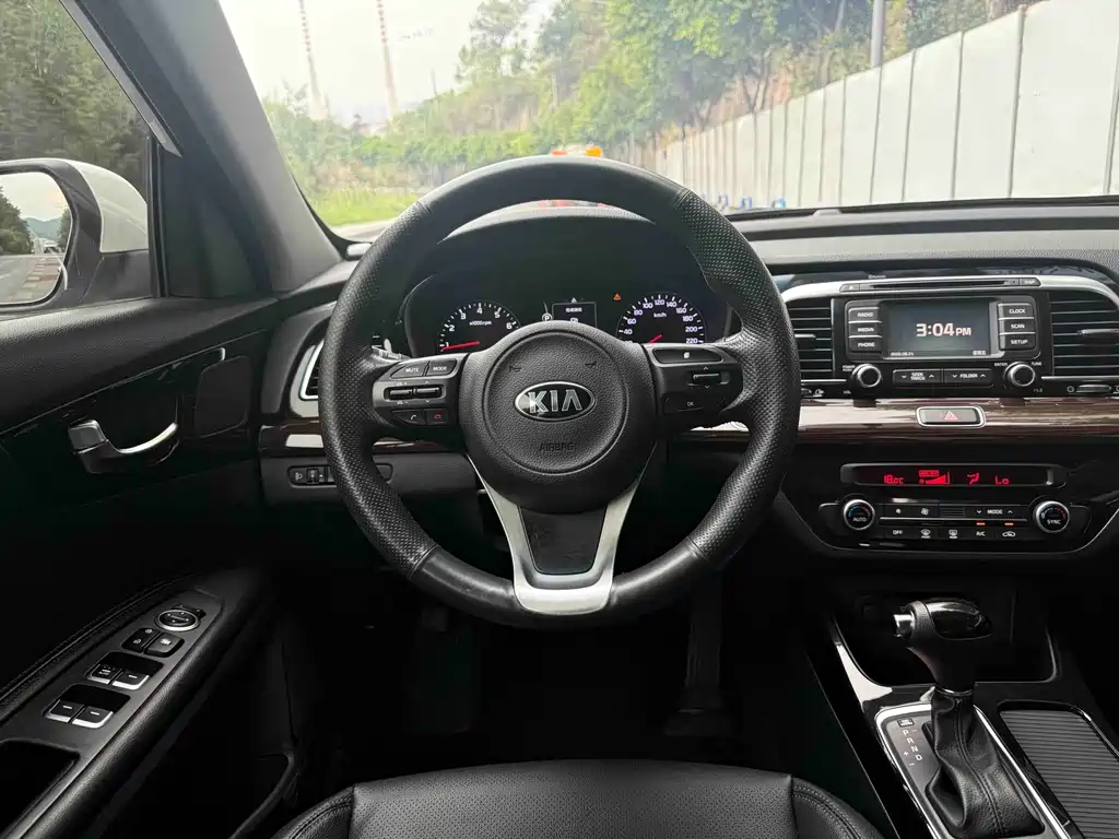 Kia K4 — миниатюра 6