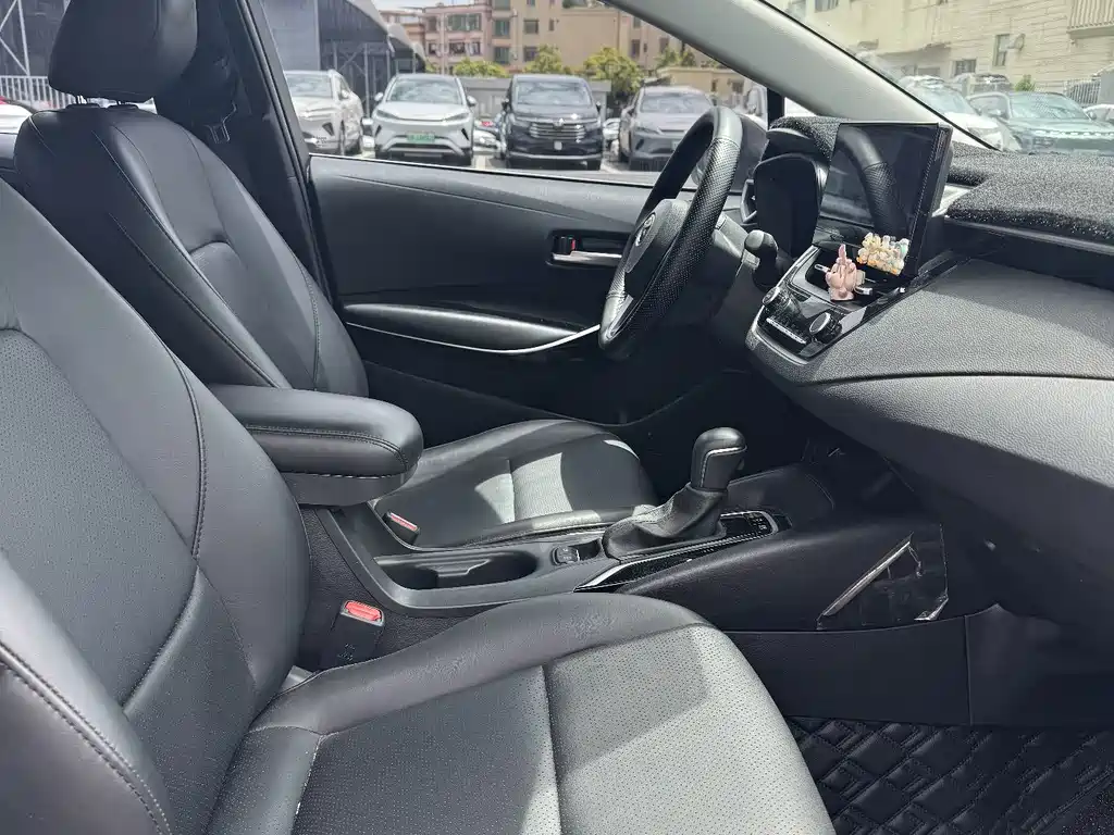 Toyota Corolla — миниатюра 11