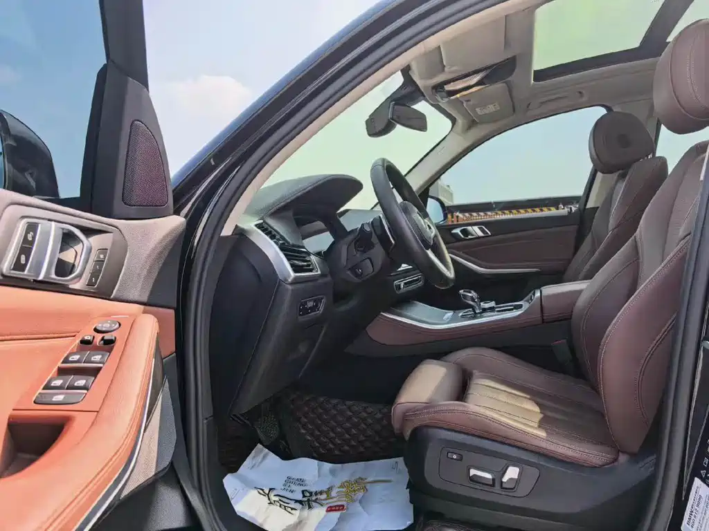 BMW X5 (Import) — миниатюра 3