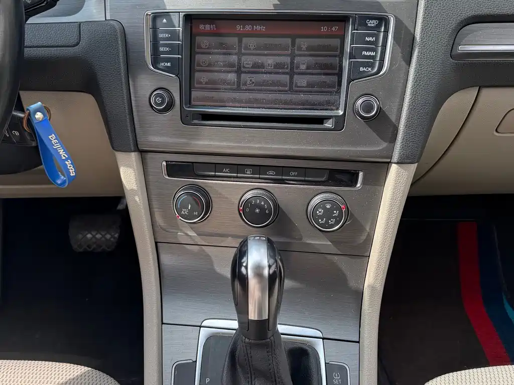Volkswagen Golf — миниатюра 13