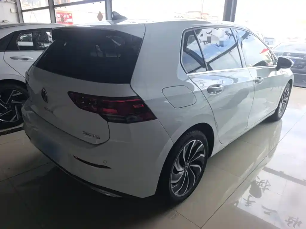 Volkswagen Golf — миниатюра 7