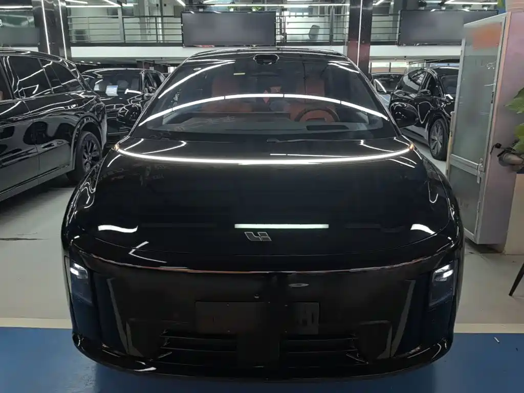 Li Auto Li i8 — миниатюра 3