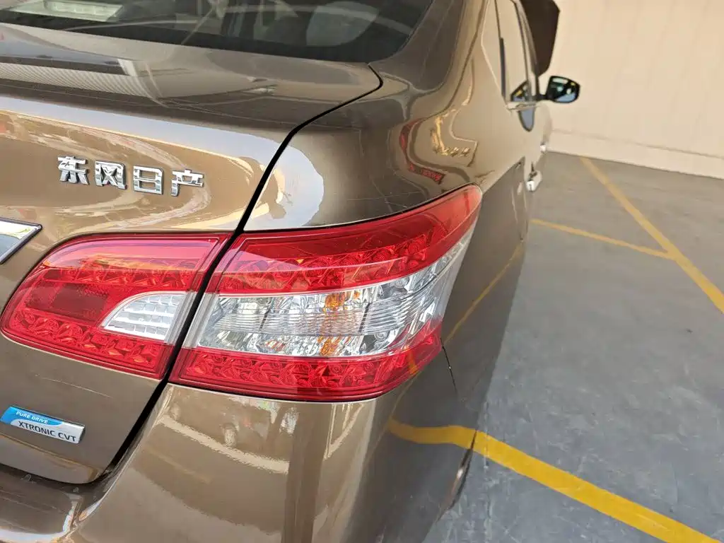 Nissan Sylphy — миниатюра 8