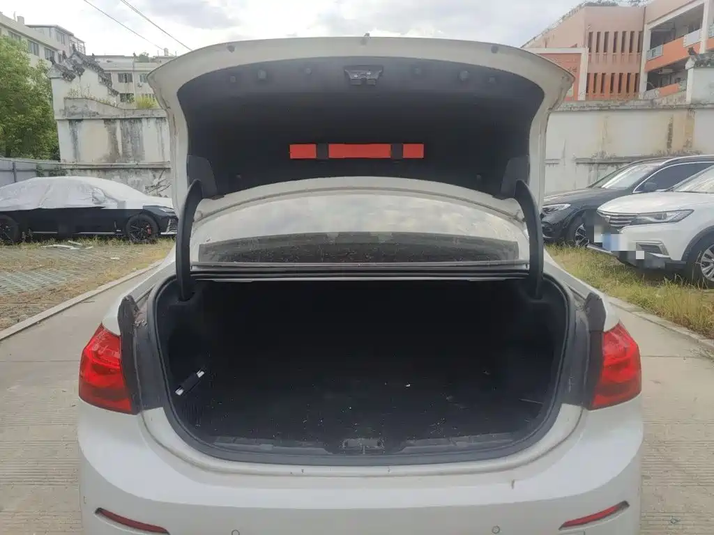 BMW 1 Series — миниатюра 10