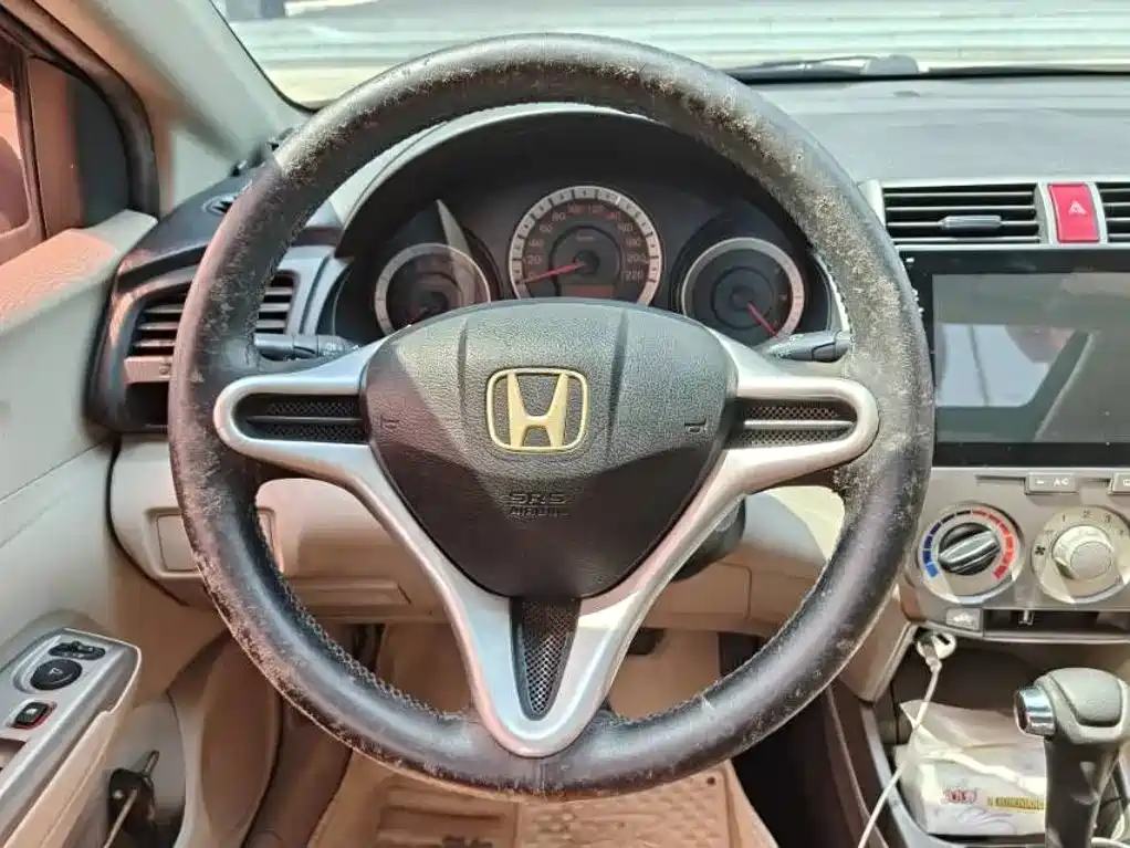 Honda City Classic — миниатюра 10