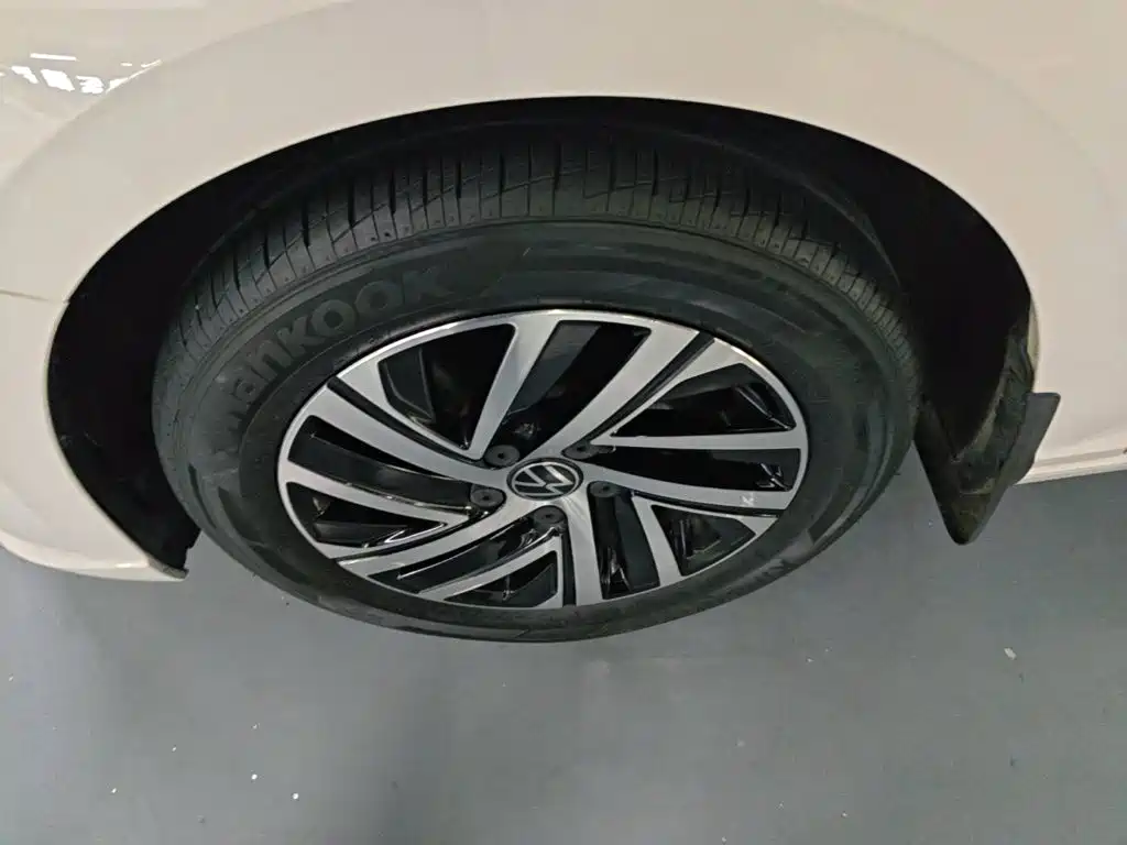 Volkswagen Lavida — миниатюра 23