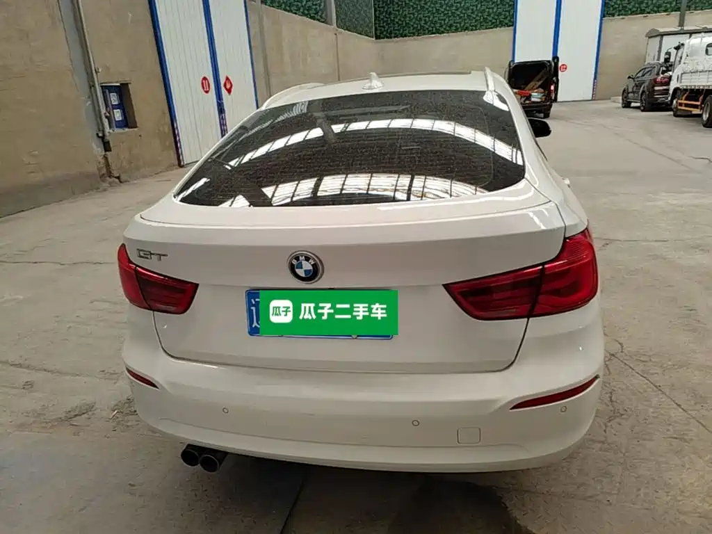 BMW 3 Series GT — миниатюра 6