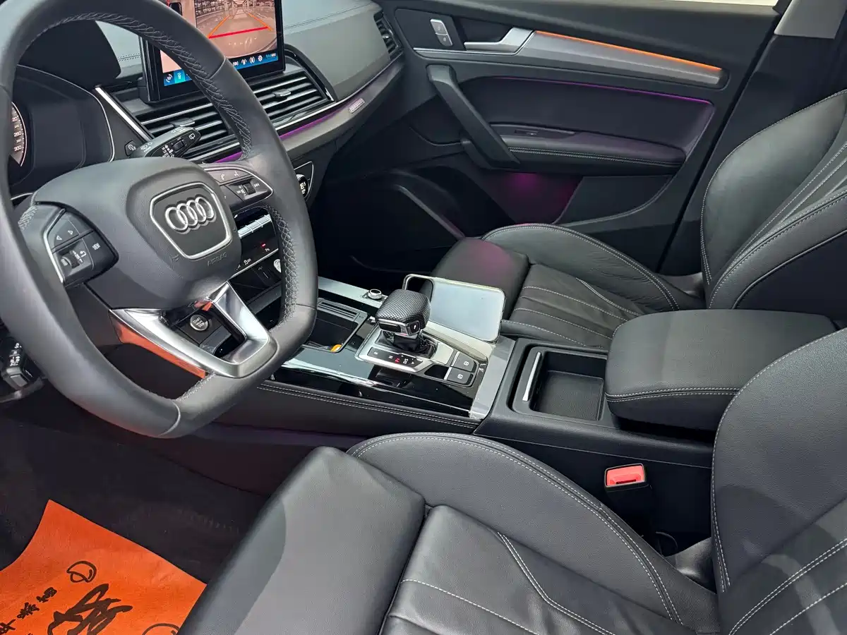 Audi Q5L id 4674362 из Китая 12