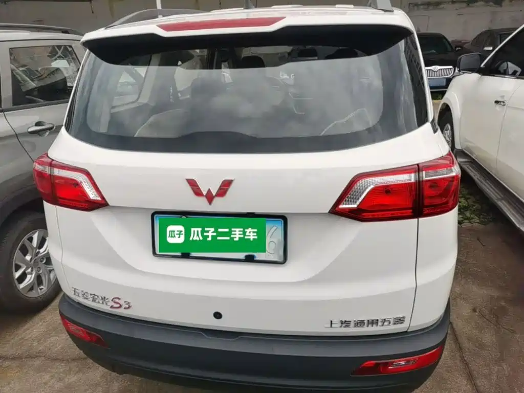 Wuling Hongguang S3 — миниатюра 6