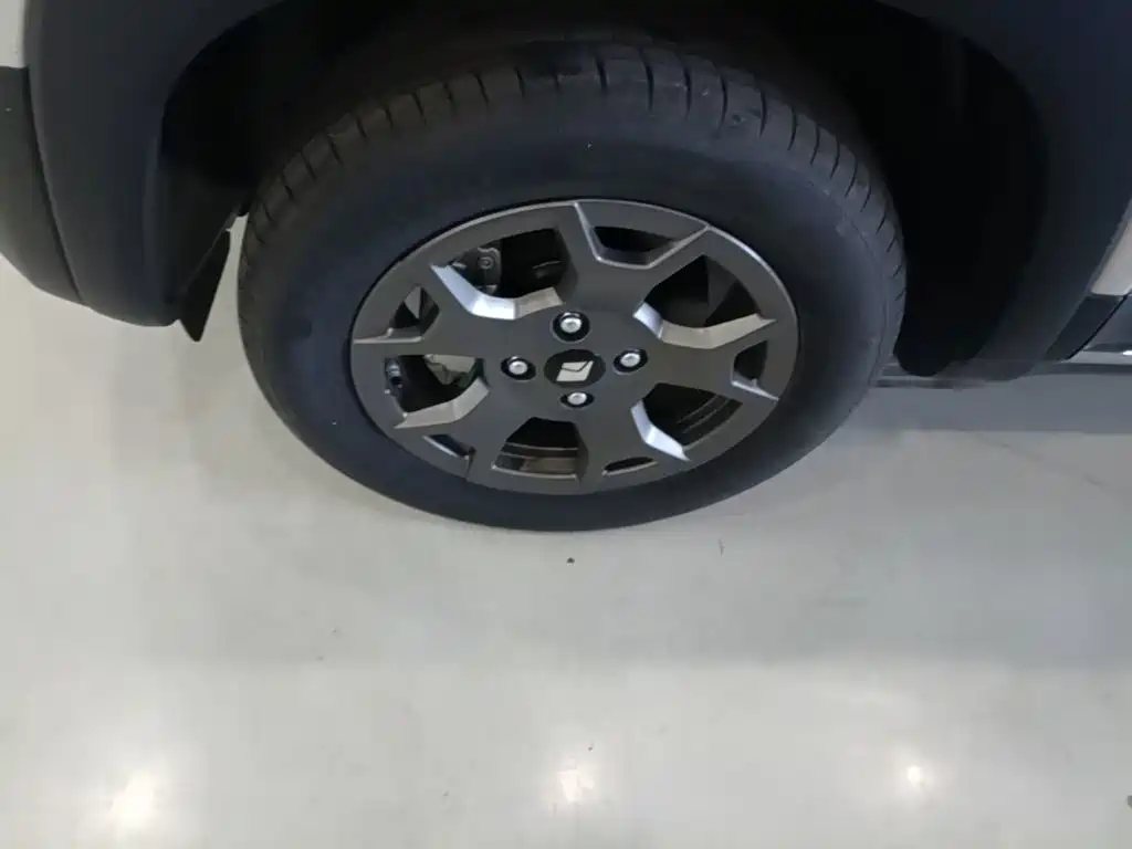 Baojun Yueye Plus — миниатюра 23
