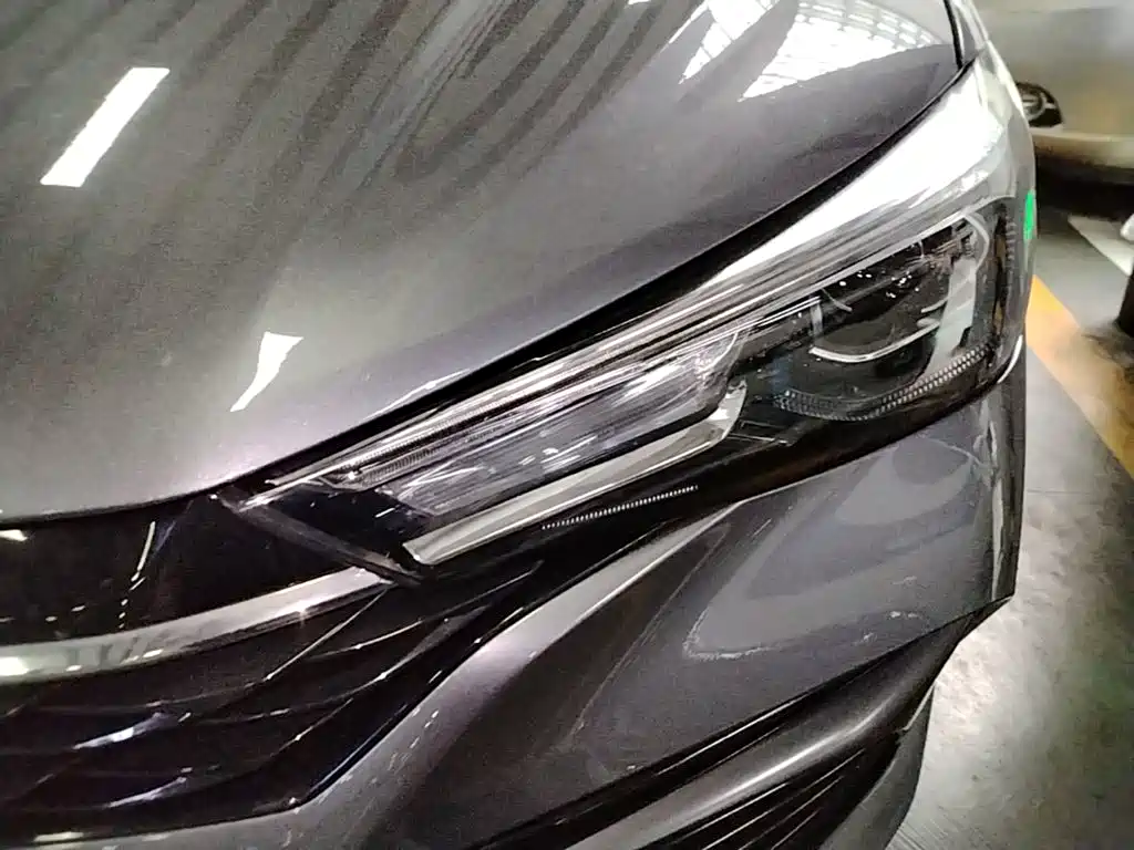 Roewe i5 — миниатюра 24