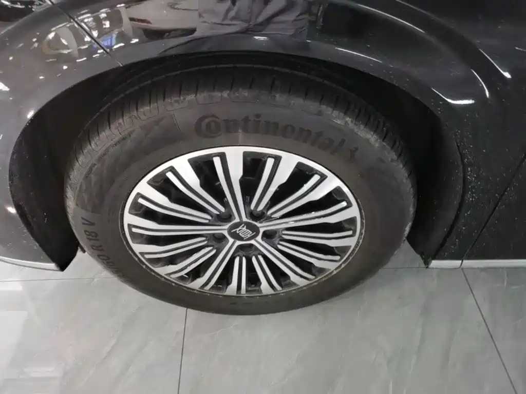 BYD Xia — миниатюра 23