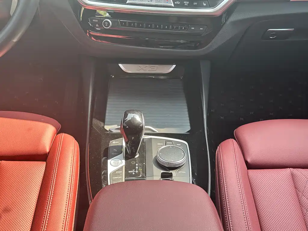 BMW X3 — миниатюра 12