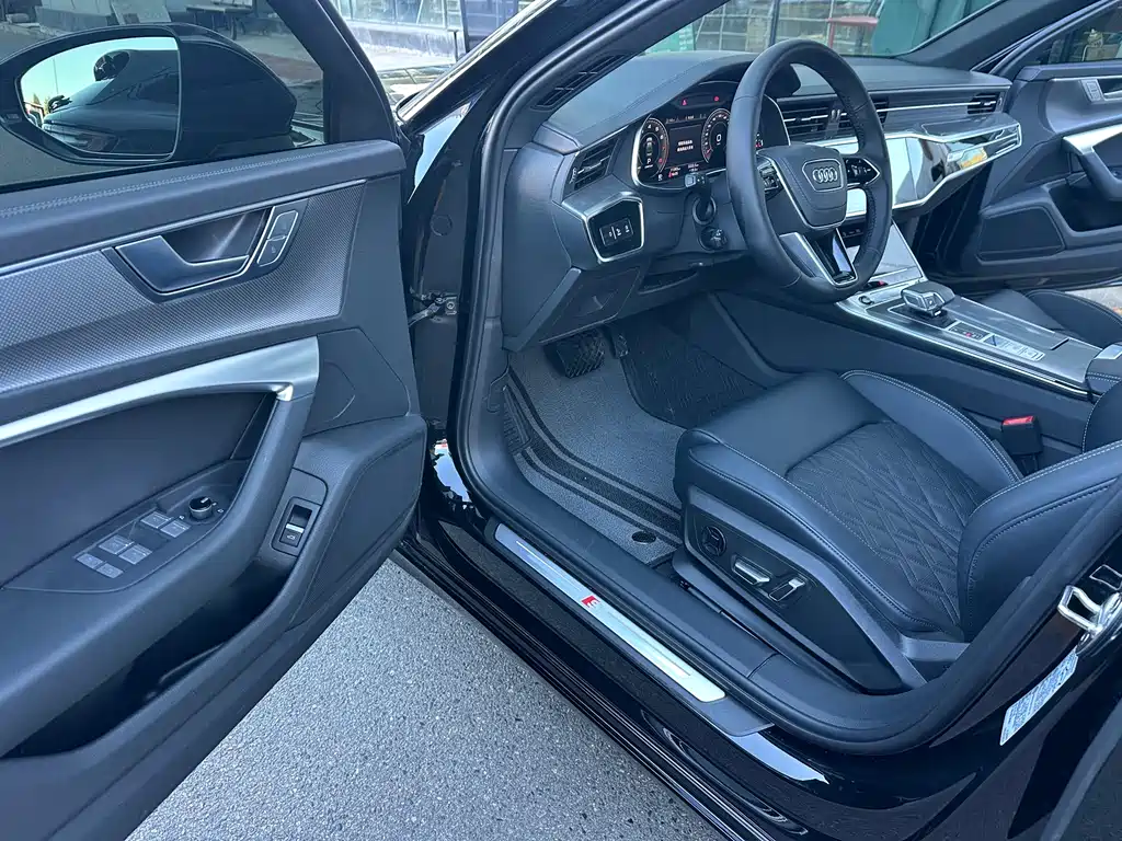 Audi A6L — миниатюра 5