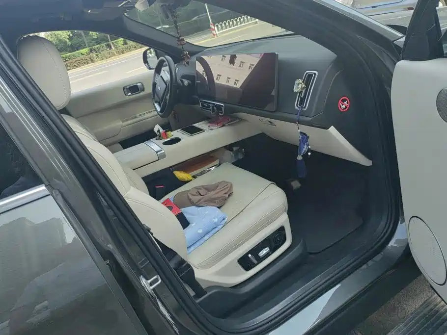 Li Auto Li L8 — миниатюра 8