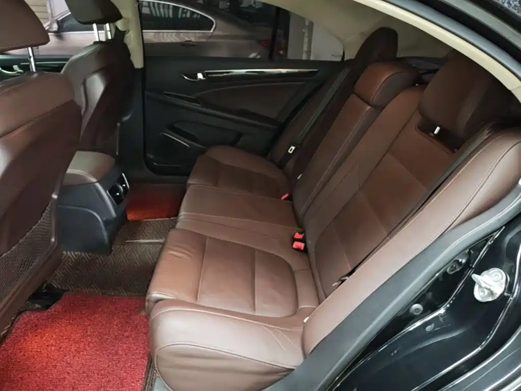Hongqi Hongqi H7 — миниатюра 17
