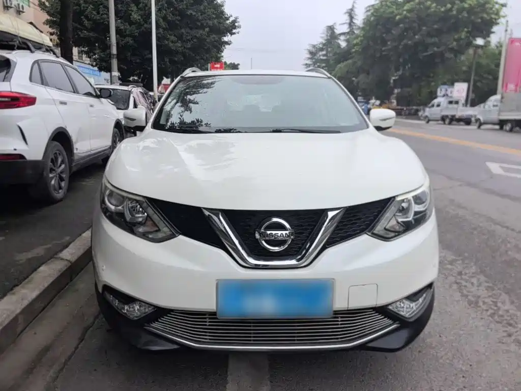 Nissan Qashqai — миниатюра 3