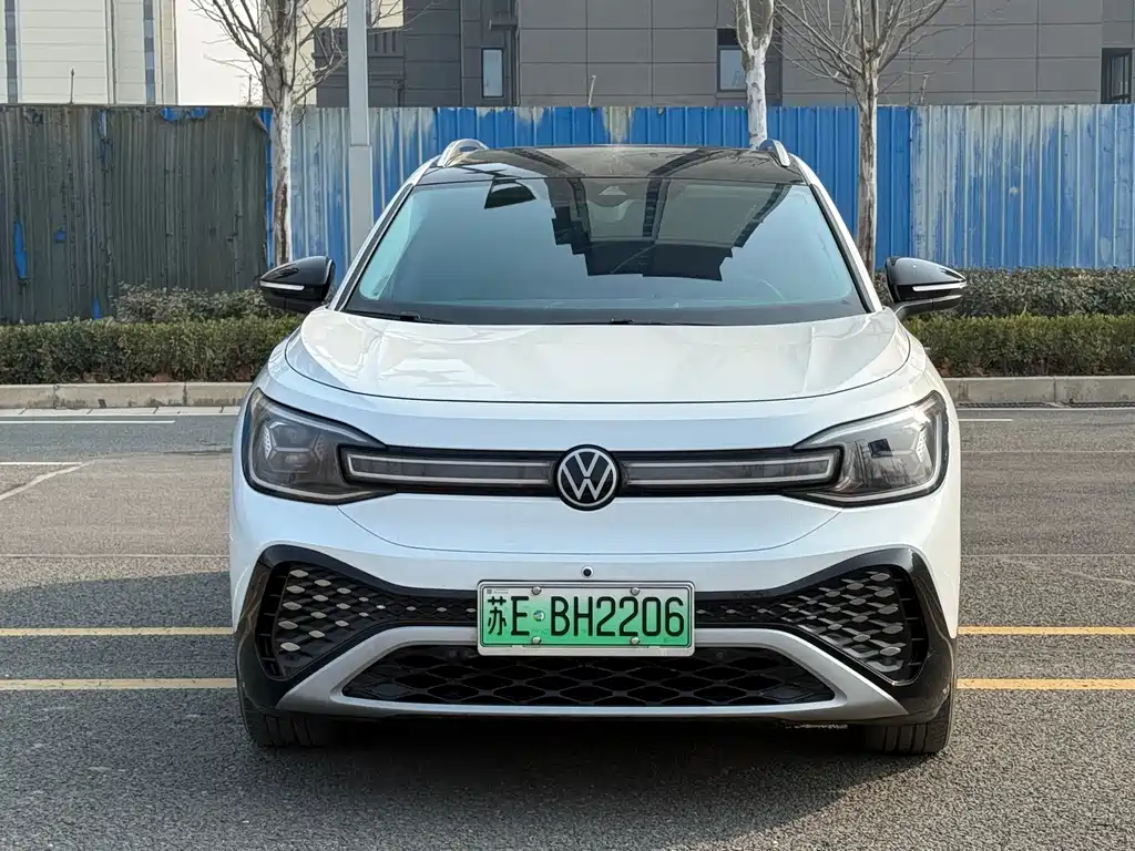 VOLKSWAGEN ID.6 CROZZ