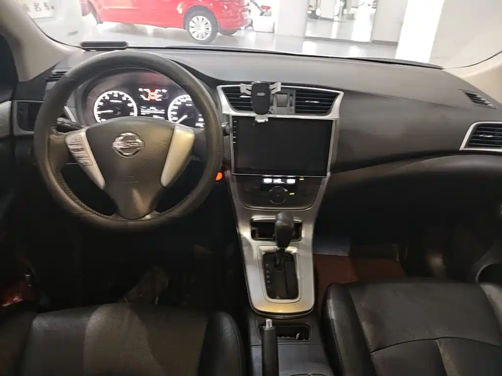 Nissan Sylphy — миниатюра 10