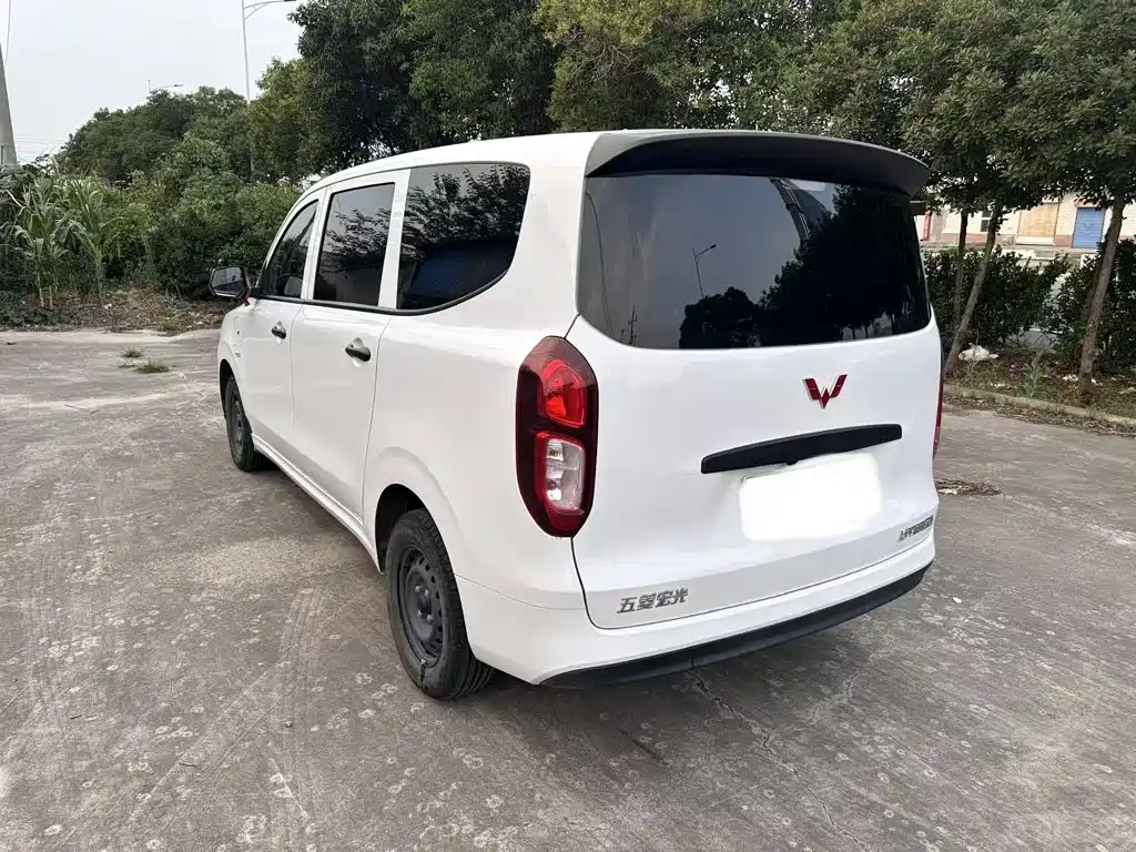 Wuling Hongguang EV — миниатюра 5