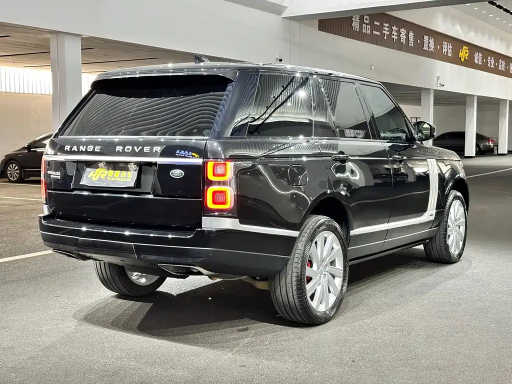 Land Rover Range Rover — миниатюра 6
