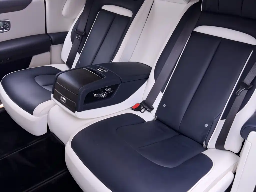 Rolls-Royce Ghost — миниатюра 30