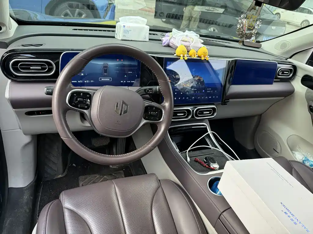 Leapmotor Leapmotor C11 — миниатюра 7