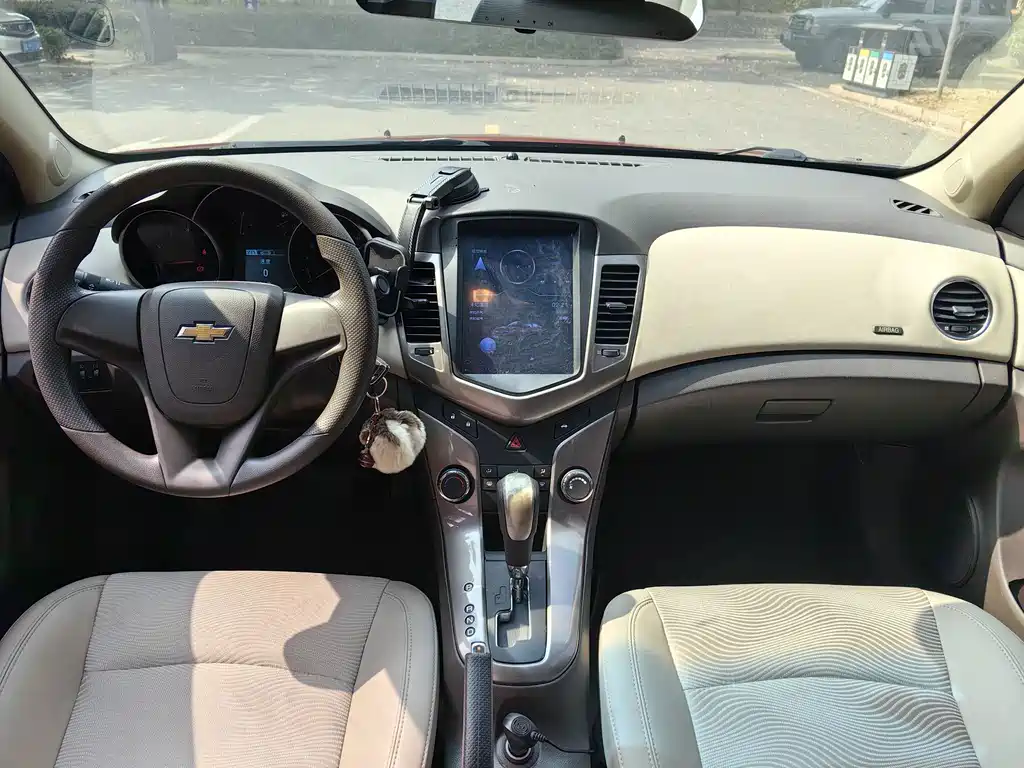 Chevrolet Cruze — миниатюра 6