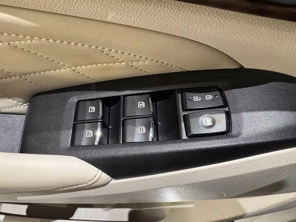 GAC Motor Trumpchi M8 — миниатюра 10