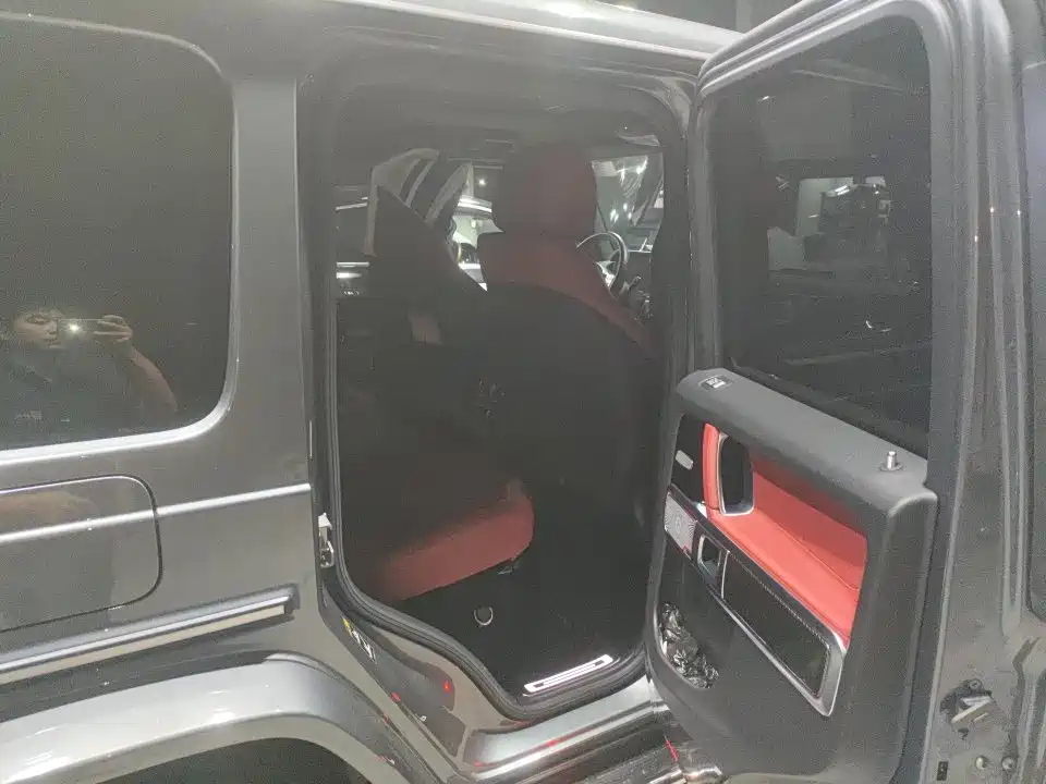 Mercedes-Benz G-Class — миниатюра 11