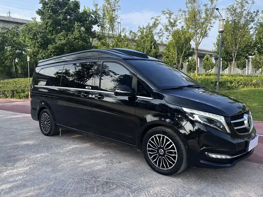 Mercedes-Benz V-Class — миниатюра 3