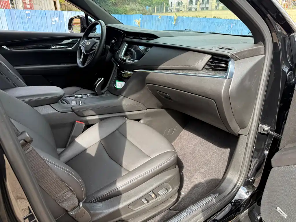 Cadillac XT5 — миниатюра 16