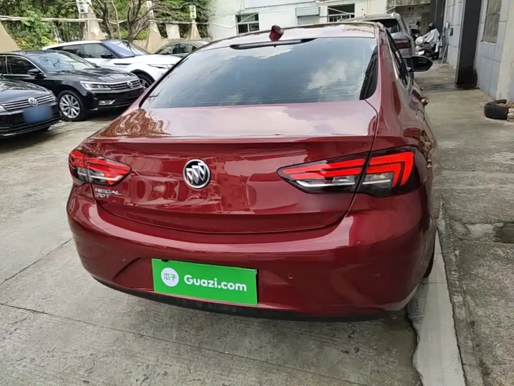 Buick Regal — миниатюра 4
