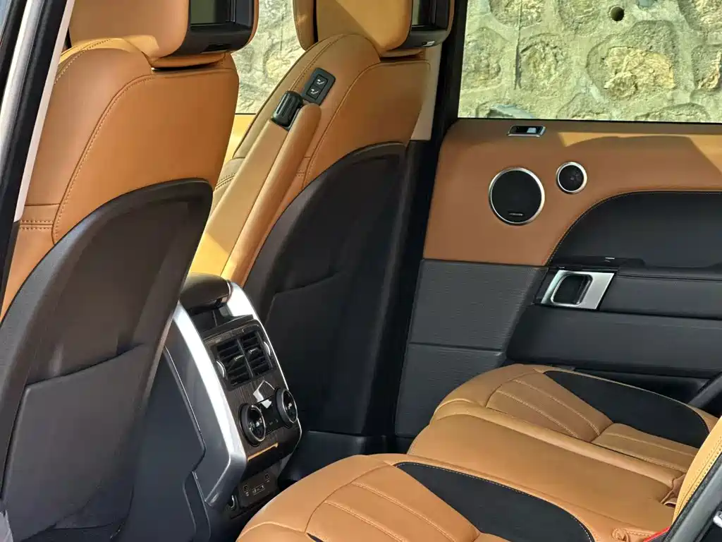 Land Rover Sport — миниатюра 7