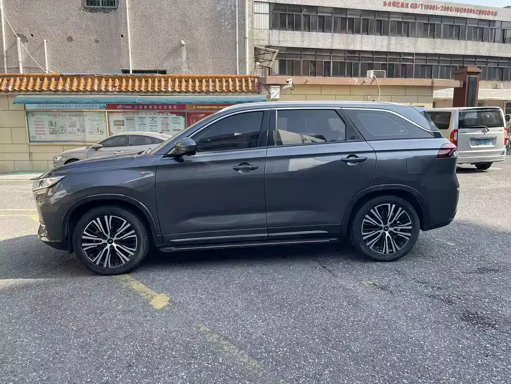 CHANGAN CHANGAN AUCHAN X7