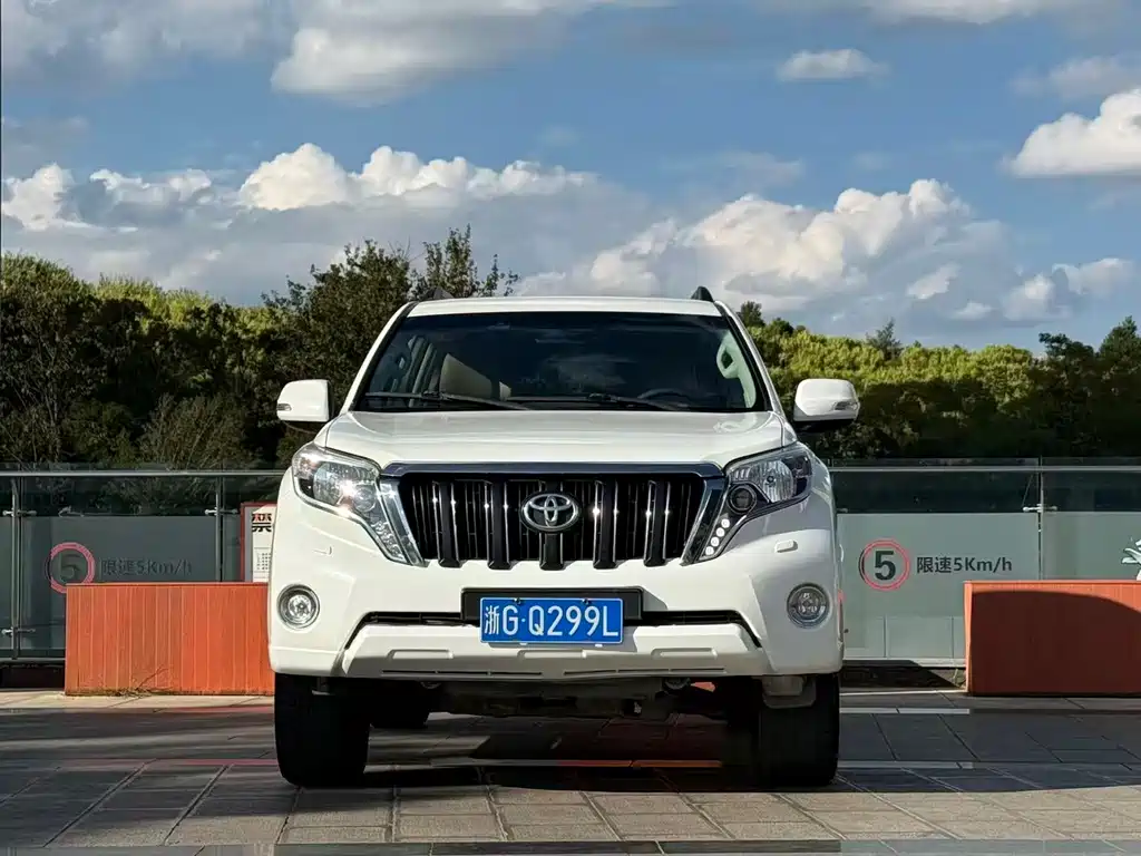 Toyota Prado (Import) — миниатюра 2