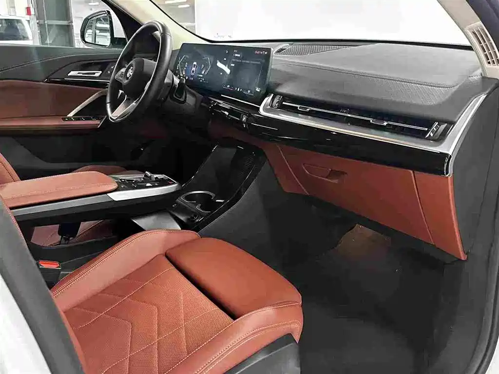 BMW X2 (Import) — миниатюра 12